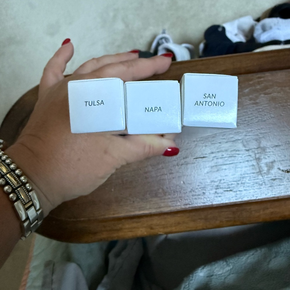 Bellame Luxe Liners. Set of 3!
Napa, Tulsa, San Antonio
Perfect for FALL.
